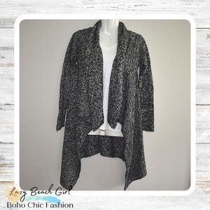 ** SALE 2/$20 ** Shimmery Black Cardigan